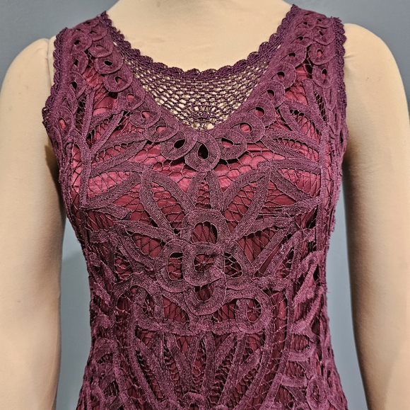 Vintage CAROLE LITTLE Petite Burgundy Crochet Knit Lace Maxi Dress 4P - Picture 2 of 8